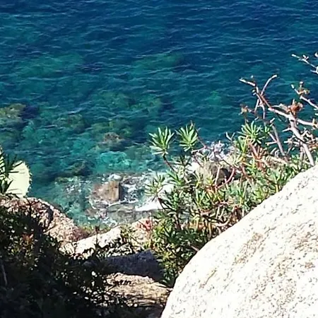 Oda ve Kahvaltı 4 Stagioni Villasimius
